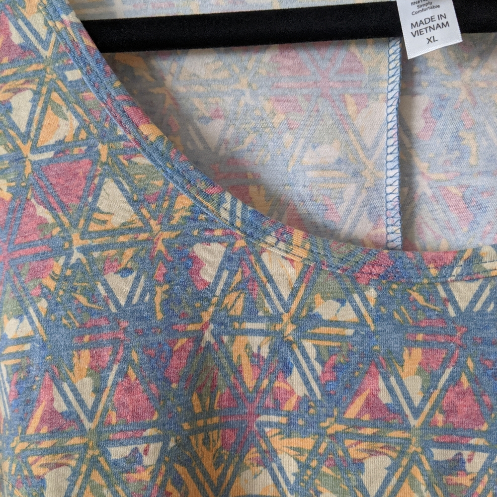 LulaRoe Perfect T